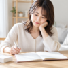 妊活の予定をカレンダーに書き込む女性（AI生成画像）